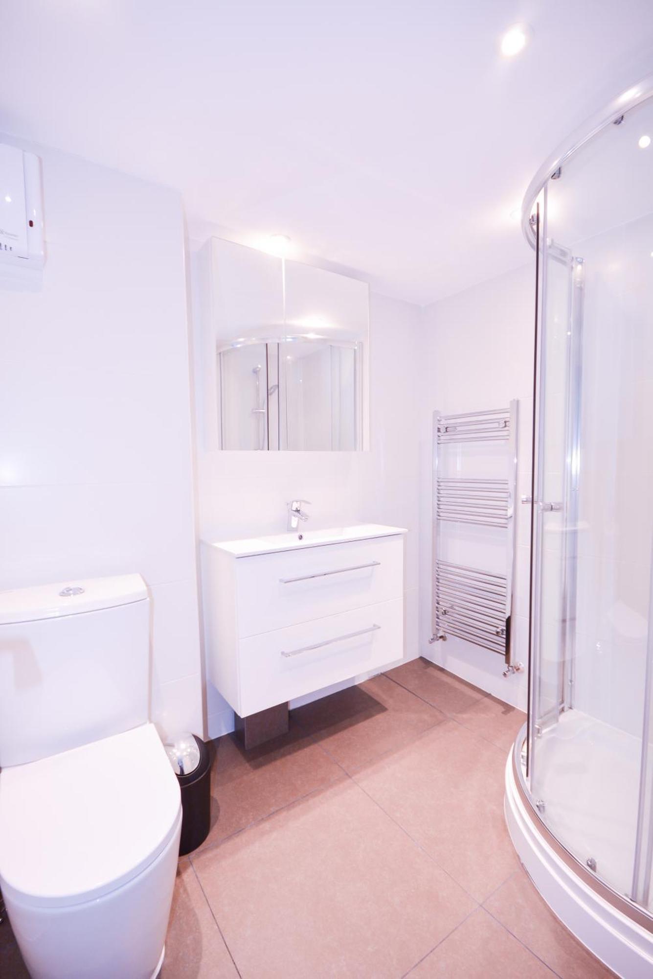 Primestate Hyde Park * London